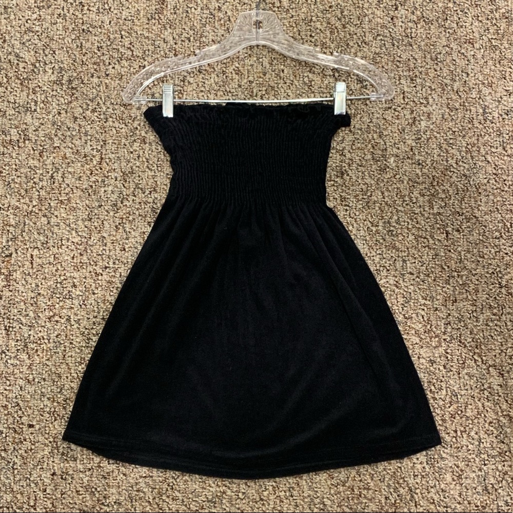 Women’s Black Elastic Terry Cloth Strapless Top